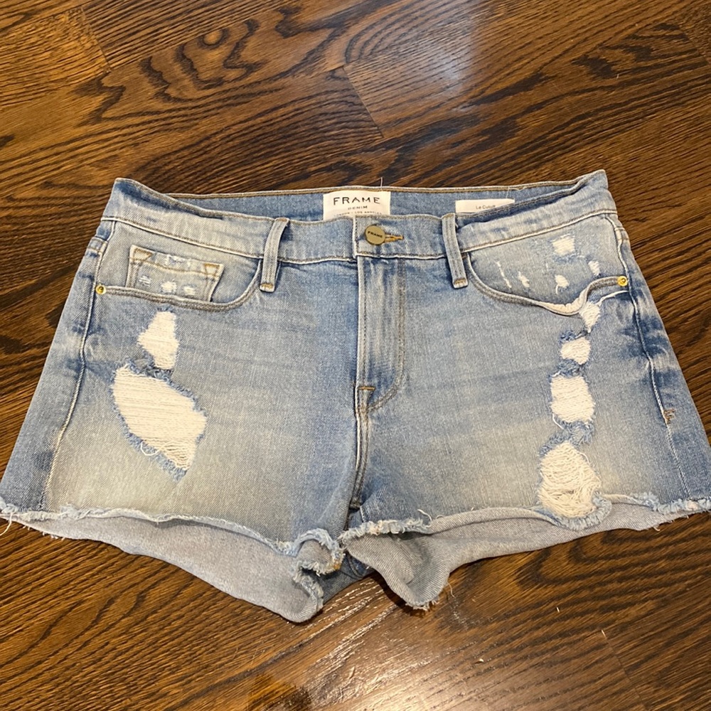 Frame Denim Le Cutoff jean shorts (light denim) size 27